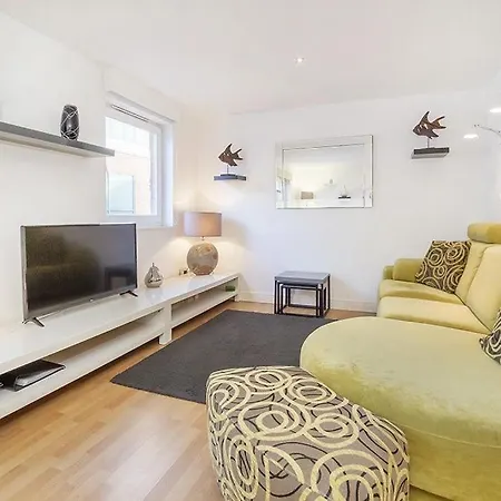 Holiday home House- Long Only York